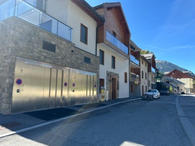 GARAGE A VENDRE - ST CHAFFREY - 29700€
