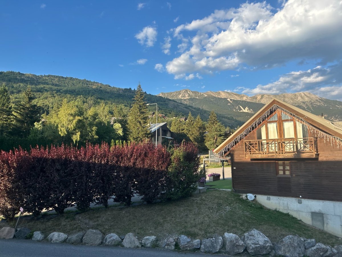Type 5 A VENDRE - LA SALLE LES ALPES - 116 m2 - 799 000 &euro;