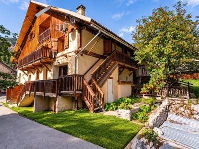 CHALET A VENDRE - VAL DES PRES - 439.5 m2 - 836 000 &euro;