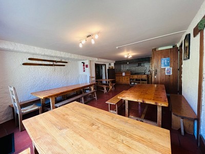MAISON - CERVIERES - 430 m2 - VENDU