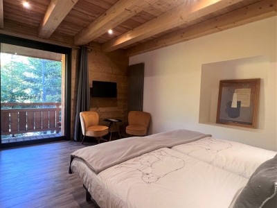 PROPRIETE A VENDRE - NEVACHE - 886 m2 - 3269000€