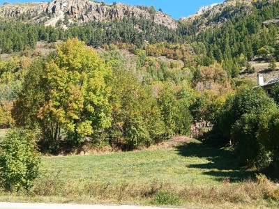 TERRAIN A VENDRE A LE MONETIER LES BAINS