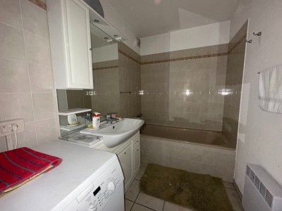 TYPE 2 A VENDRE A BRIANCON