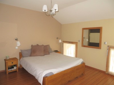APPARTEMENT T5 A VENDRE - BRIANCON - 185 m2 - 390000 €